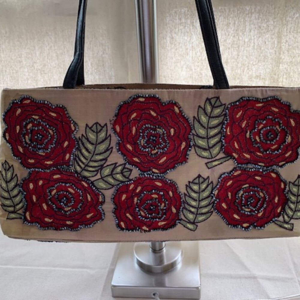 Santi flower beaded purse